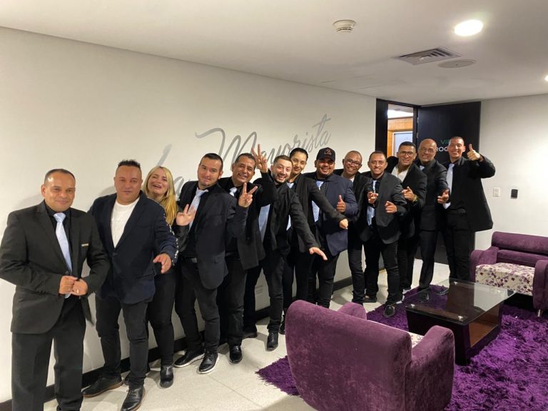 grupo musical para bodas precios en Envigado