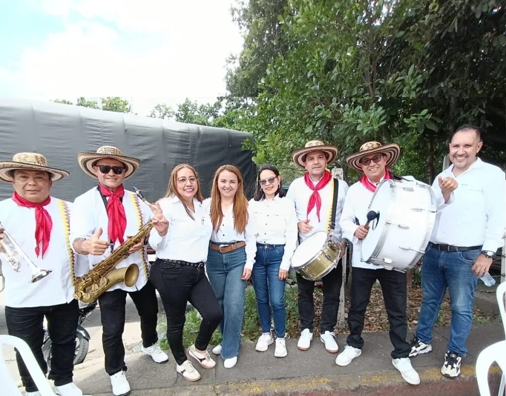 Bandas Papayeras en Bogotá - solución personalizada