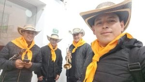 Música papayera en vivo para recibimientos especiales en el Aeropuerto El Dorado de Bogotá