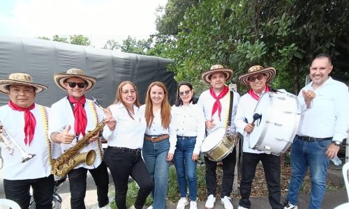 bandas papayeras en Barichara para celebraciones especiales, cumpleaños, eventos de toda clase