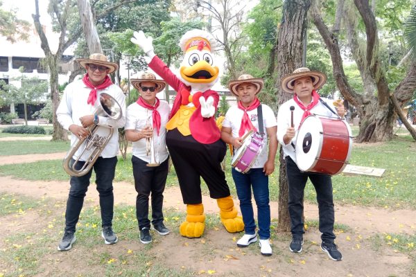 Papayera precio en Tunjuelito con músicos en vivo